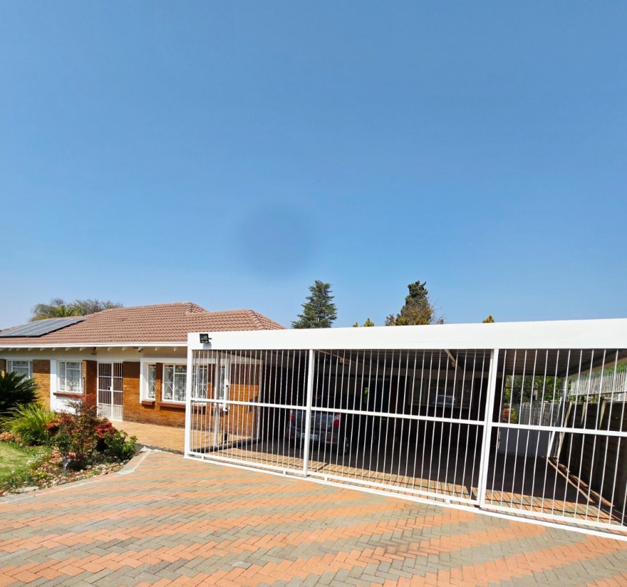 3 Bedroom Property for Sale in Flimieda North West